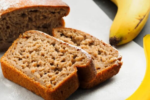 How Long to Let Banana Bread Cool (Complete Timeline)